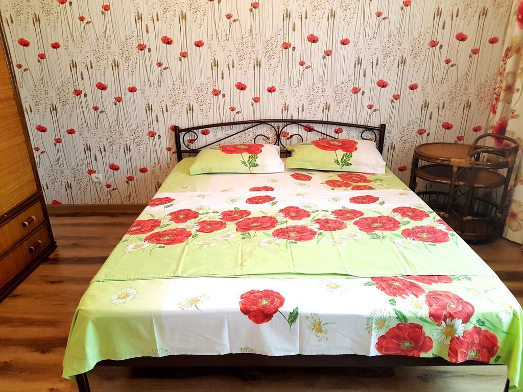 Best Apartments On Deribasovskoy Odessza Kültér fotó