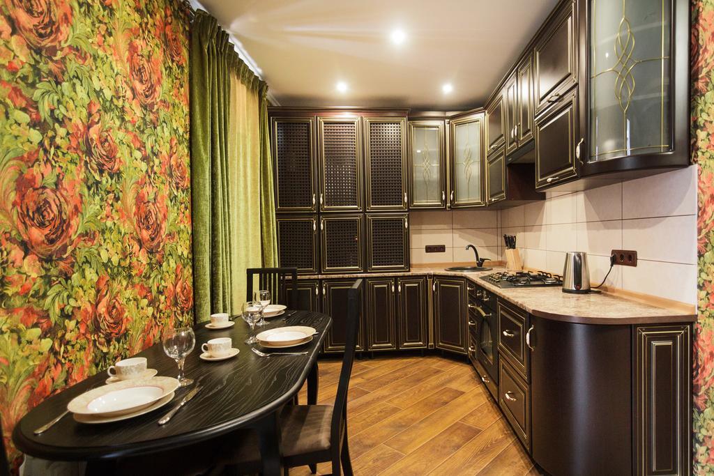 Best Apartments On Deribasovskoy Odessza Kültér fotó