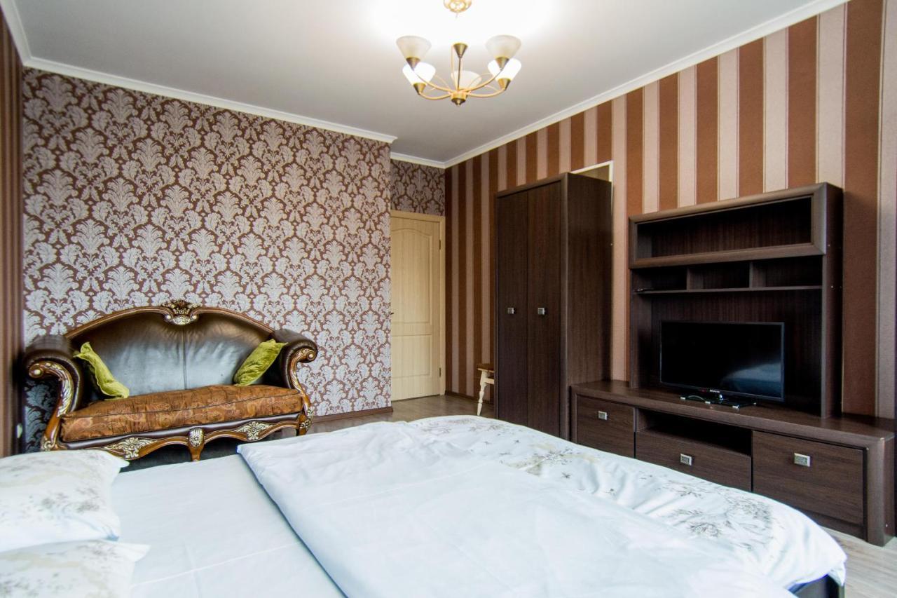 Best Apartments On Deribasovskoy Odessza Kültér fotó